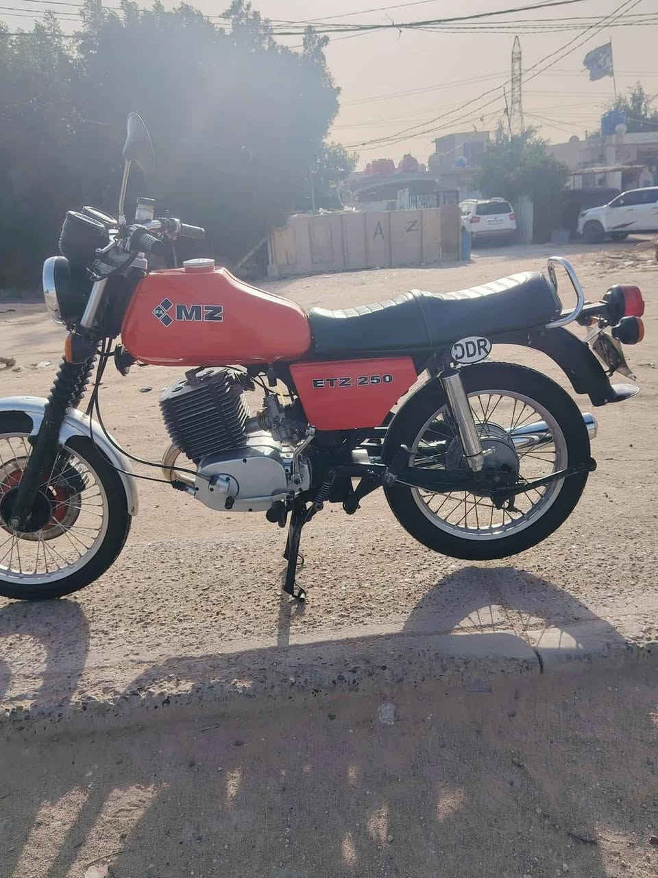 يا الله سلام عيني الجنايه ماطور البيع 88 ماطور بلادي جم شغله مولمانيه بيه لحيم صوب  واحد خشم مابين خفيف كلش سنويه بدون راعي ماطور بلادي داينمو ارميچه ماطور جاهز عله اخرر حبايه الف مذب مكاني نجف حي شرطه السعر 2700 وبيه مجال الشراي يخابريني وبيه خير ويدلل ***********
