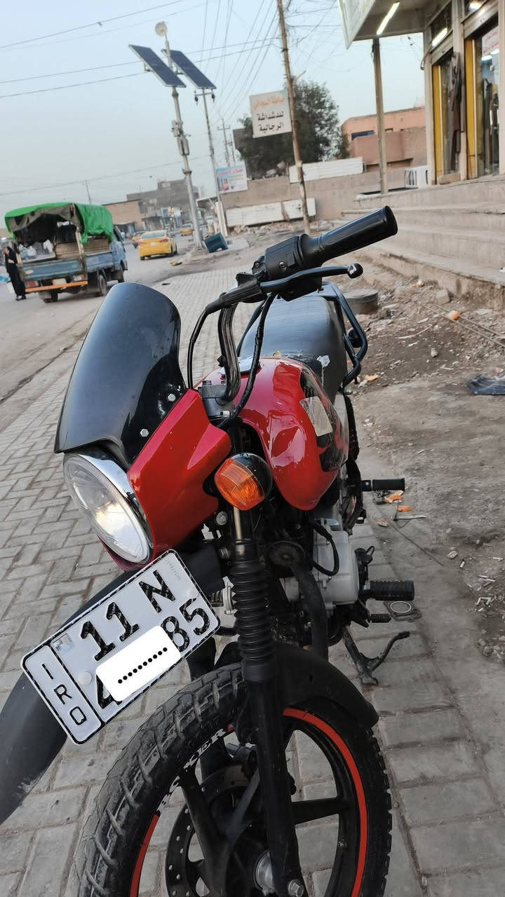 السلام عليكم دراجه بوكسر مديل23 للبيع رقم نكليزي تحويل ثاني يوم  دراجه كفاله كلشي بيه شغال تكلب وتقتنع يلا تروح مكان بغداد حي اور سبع قصور  سعر ثنين وثمنميه للتصال ***********
