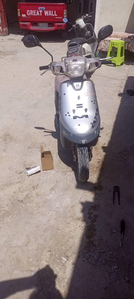سلام عليكم دراجة بطة للبيع مكينة مابيهة اي نقص مكفولة للستفسار ***********

