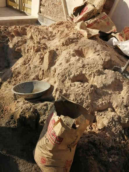 رمل بلاش اي واحد محتاجه ياخذه بلاش *********** حي العدل
