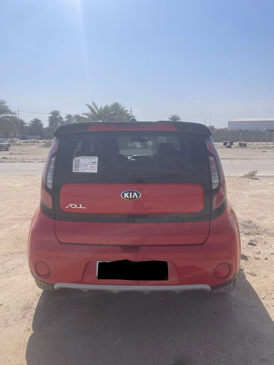 السلام عليكم 
للبيع كيا صول
2019
لون احمر 🖍️
مكينه 2000
ماشيه 60km
رقم شمالي 
حادثها جاملغ
و بنيد بدون 
دواخل ابد ❎
السعر 115💵
مكاني بابل 
استفسار ***********
