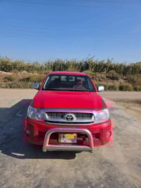 سلا عليكم البيع تيوته تك موديل 2011  رقم بغداد تحويل ثاني يوم سياره جا...