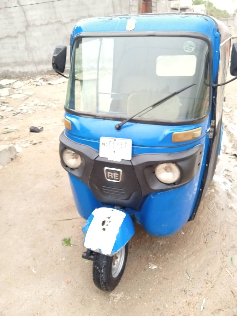 تكتك للبيع 20شهر 11تكتك كشرها نظيفه مامعمرة المكان محموديه ابو شمع السعر 5600وبيها مجال حك الجيه الرقم ***********
