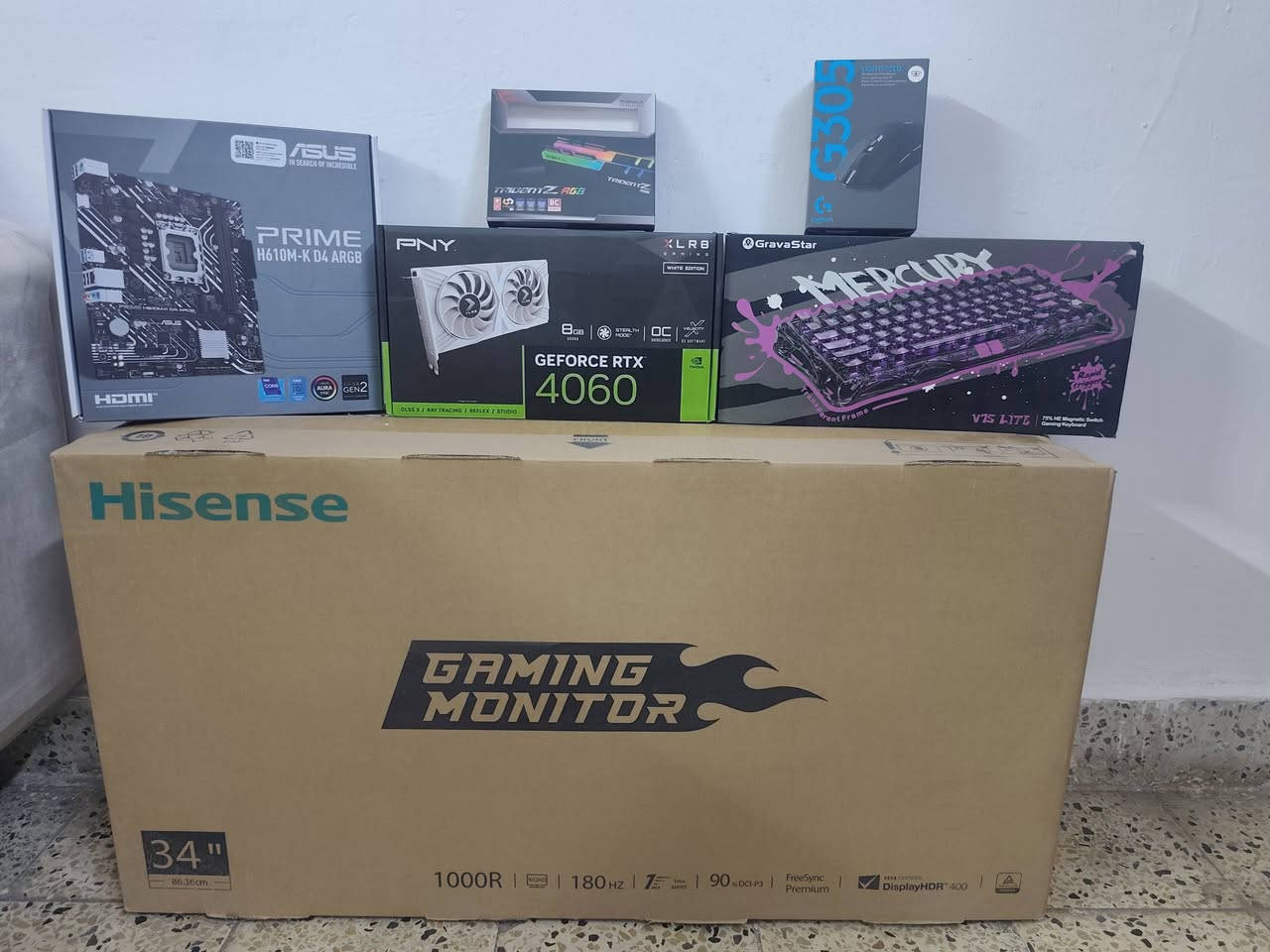 PC للبيع التفاصيل كاملة موجودة بالصور موجودة 
الكيبورد 125 الف 
الماوس 50 الف 
الشاشة 350 الف 
الكيس 1.300 الف
اليوبي اس 100 الف
الميز 50 الف
المبلغ الكامل 1.975.000 
المبلغ المطلوب بعد التخفيض 1.775.000
للعلم ddr 4 . 32 كيكا يعني تحياتي اخوان pc متعوب عليها أمانة الله من مواصفات وقطع كلهن ماخذهن غاليات وكاسر بسعرهن هواية تكدر تتأكد من سعرهن واني خادم 
المكان بغداد الزعفرانية
رقم الهاتف ***********
