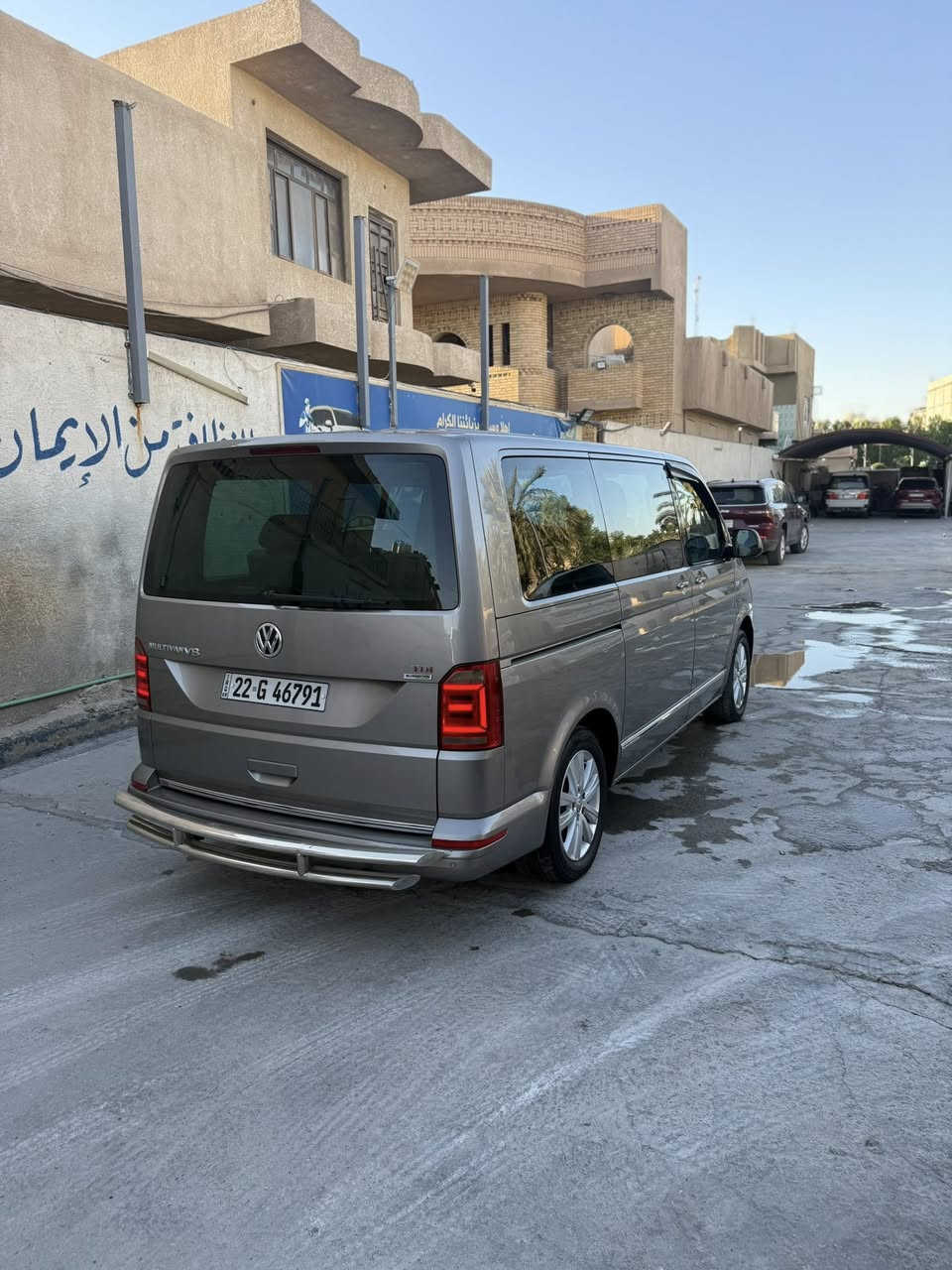 واكن مولتيفان T6 2016
محرك 4 سلندر حجم 2.0 توين تيربو كاز دواخل vip بيها ثلاجة وميز طعام و5جرارات للخزن الكشنات الخلفية تنسحب وتتحول سرير
مناسبة للسفر
بابين سلايت كهربائي 
كير أوتوماتيك رقم اربيل
السعر 250 ورقة
للاستفسار اكثر
0787 088 9600
او التواصل على الخاص
