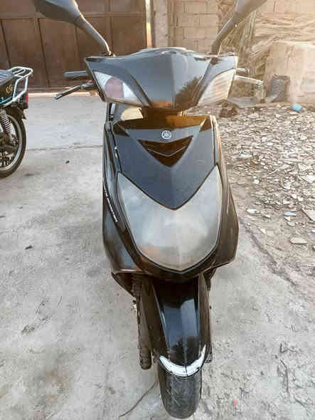 السلام عليكم سكنس فحل للبيع دراجه خير من الله 
عوزهة ترايش جانبه هندره موجود السعر 500 وبيه مجال 
رقمي ***********
