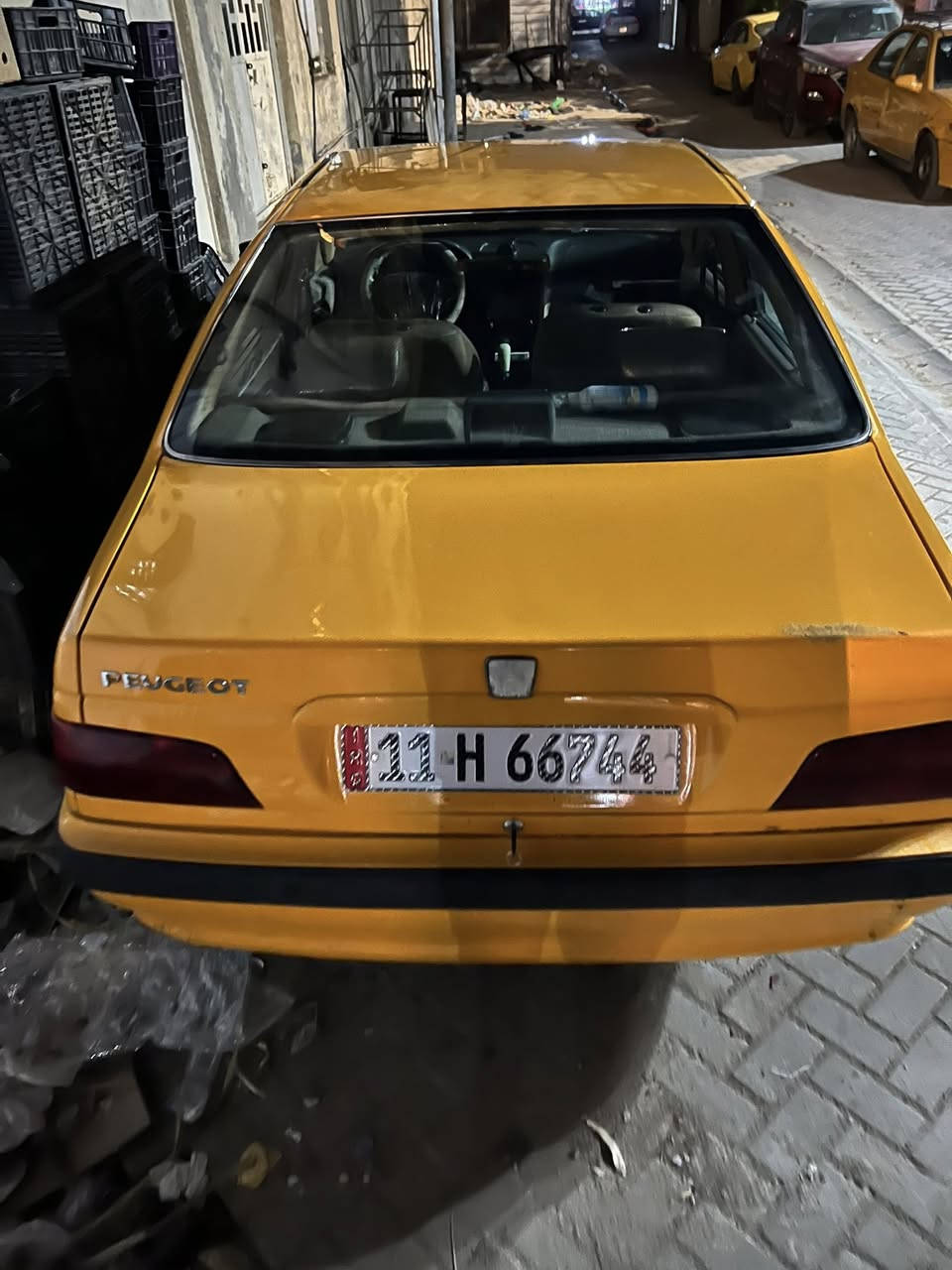 بيجو بارص ٢٠١٨
رقم بغداد مميز 
عوزها ملاحضات بسيطه بنيدطاير مبدل وجاملغ مال سكن مصبوغ الهلا الخلفي واحد معمر 
محرك كير كفاله 
دوشمه عامه 
سياره بسمي تحويل ثاني يوم
سعر ٦٠ بيها حك الجيه  
مكاني الغدير ***********
