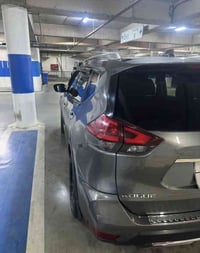 نيسان رۆگ رانگی نەفتی ٢٠١٧ ٣پارچی هيا بۆنێت جەمرخ دەرکی پشتاوە لەی ساي...