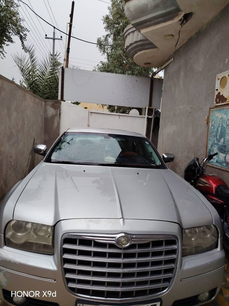 اوبامااربيلية 2007كرايسلرمكينه وكيرعشره لون رصاصي سونارمرفق مع الصورمكان ميسان مجرالكبير  رقم ***********
