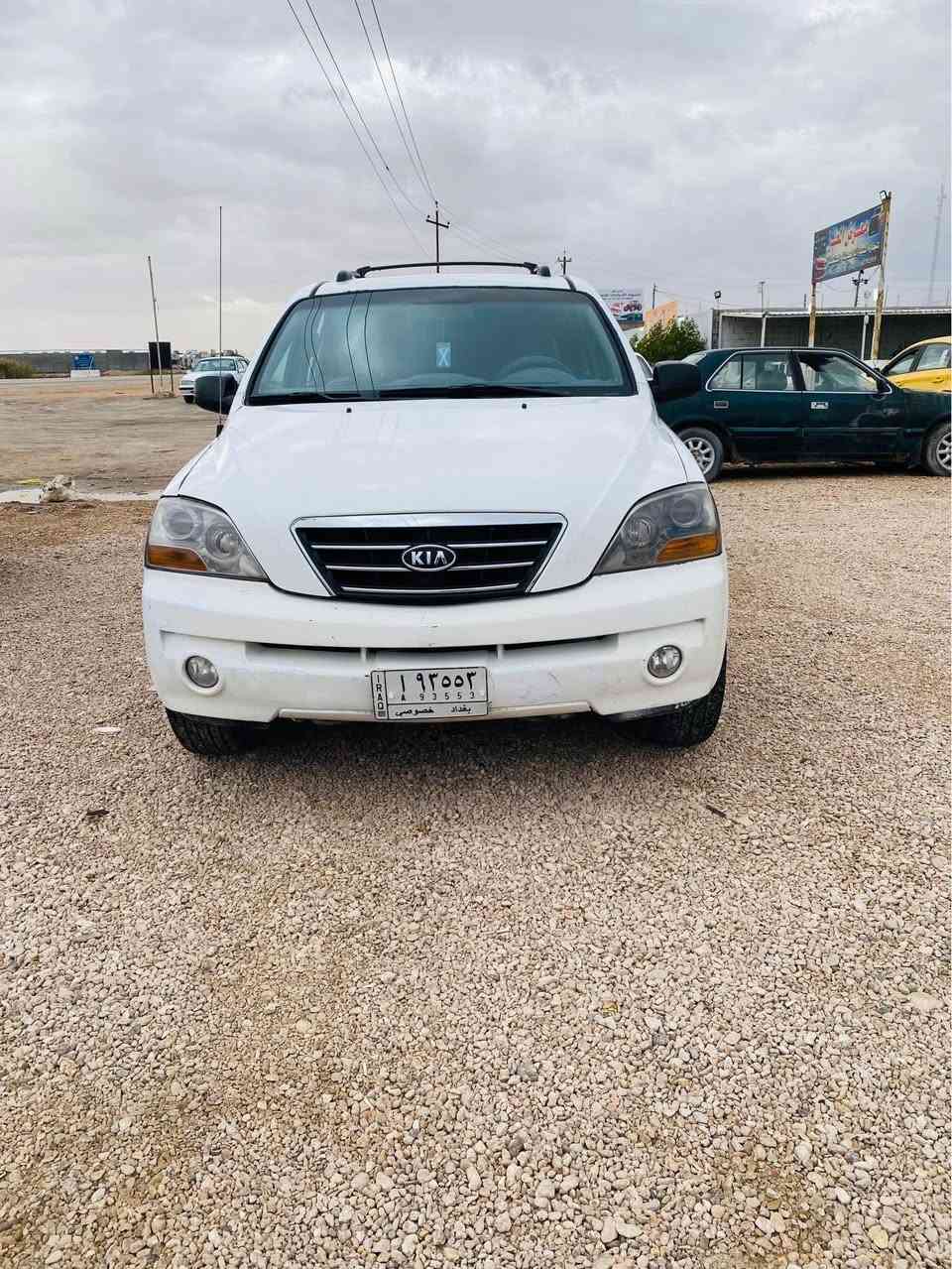 كيا سورنتو 2006
صبغ جاملغ امامي الايسر والايمن فقط 
جاهزه محرك وكير خير من الله حداديه جديده 
تخم تاير رقم بغداد تحويل مباشر
مكان السياره الانبار الرمادي.
*********** الرمادي, الأنبار
