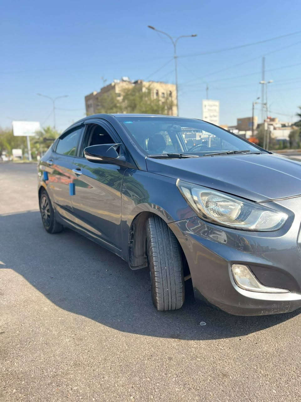 اكسنت خليجي موديل ٢٠١٣ بيها تبديل جاملغ وبنيد بدون دواخل وبيها جراد قليل بل باب مكينه 1600بسمي رقم بغداد السعر ٨٥ وبيها مجال العنوان بغداد حي القاهره غير متواجد بل فيس مكلف بل نشر ***********
