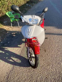 سرفيز للبيع كله شغال فول نضافه 07818826130