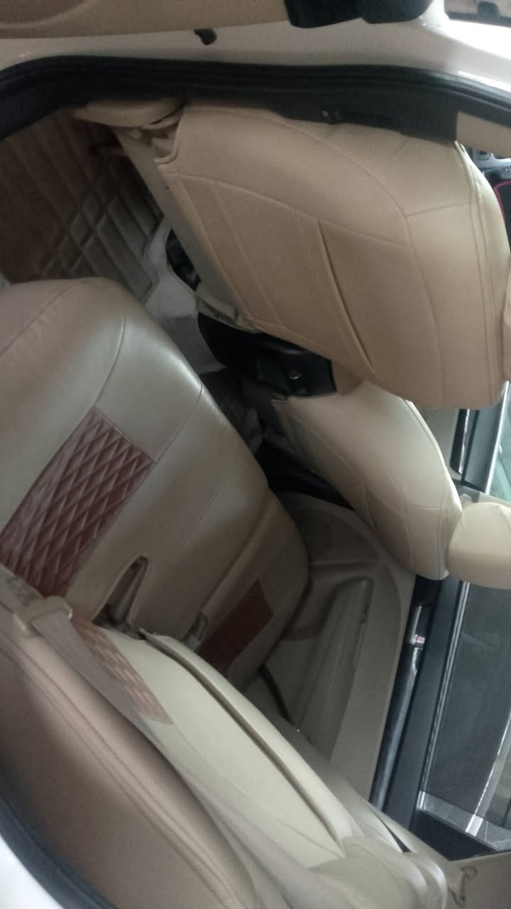 سورنتو موديل 2015 خليجي بيه اربع قطع فول مواصفات ماعده الفتح السعر 140 وبيه مجال قليل هاذه رقمي ***********
