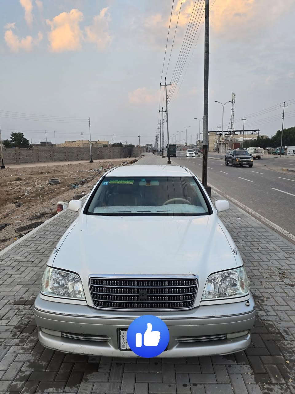 سلام عليكم
جنون مزاد  2001
ماشيه 150حقيقي 
بصره بسمي
فول مواصفات عدا التنته 
4دكم 
كرستال اصل
تحكم ستيرن
كشنات جلد 
كشنات كهربائي 4
تبريد قطعتين 
ثلاجه 
برده خلفيه
زنون عالي ناصي
مكينه ديفور االجبير 
السياره مكفوله كصه ونقل جثه وظربه وصبغ بلعراق
السعر 145 وبيها مجال 
مكان السياره البصره ابو لخصيب
واتساب ***********
اتصال ***********
