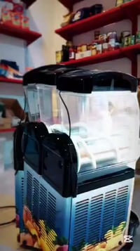 مكينة سلاش تركي مستعملة اخت الجديده للستفسار 07710928860