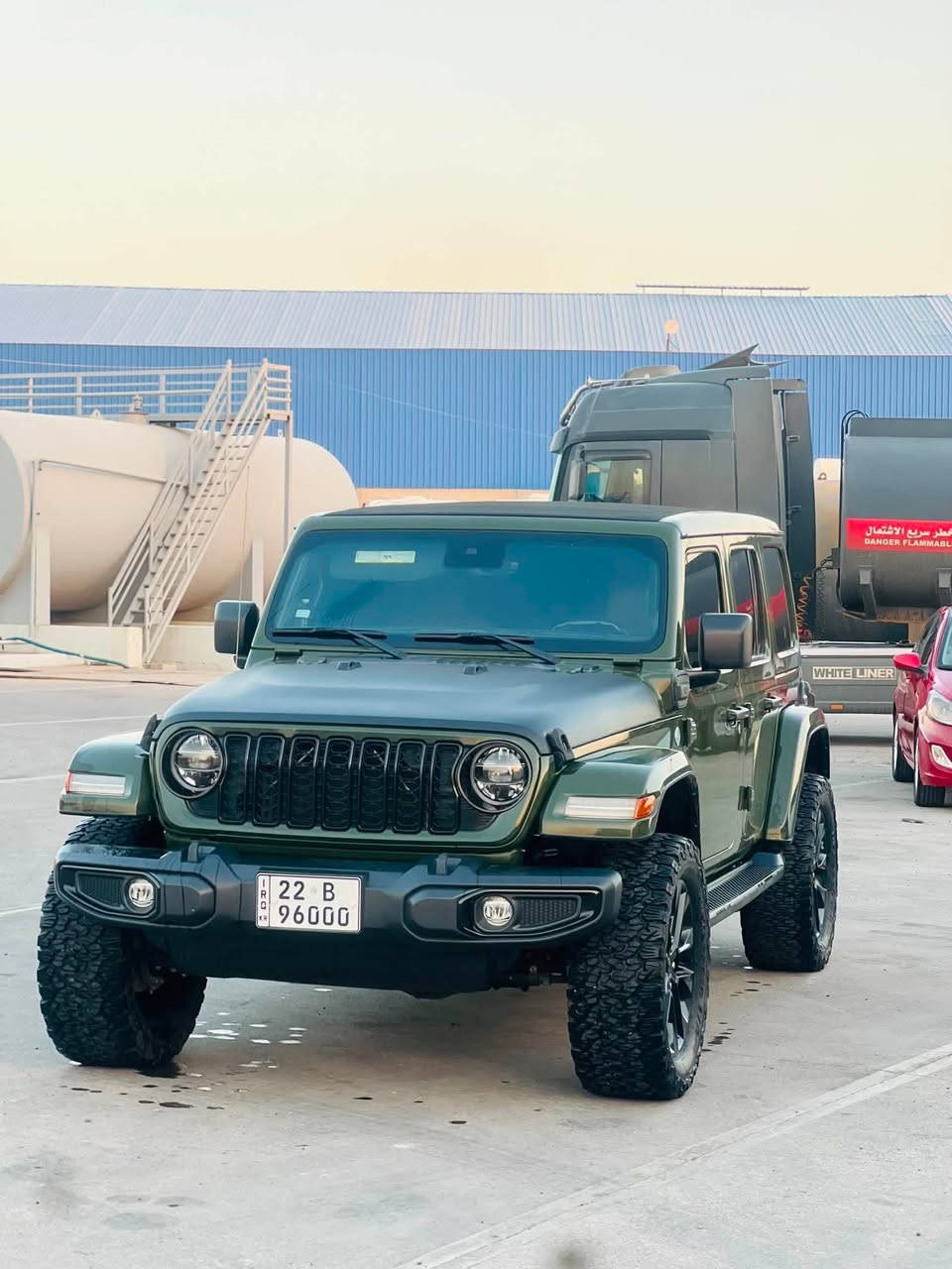 کــــــوردی 
تەنها فرۆشتن بە نقد 
Jeep Wrangler sahara 
جيب رانگلەر وايلس
مـــۆدێل / 2021
مواسفات /  شاشە ، کامیرە ، حەساس 4×4 , رادار ، ئۆتۆستۆپ
مەکینە / v.4 چوار پستۆن 
2.0 تۆربۆ 
 بێ ئێڕباگ ، بێ ناوگرتن 
بێ سبوغ 
سەنەوی نوێیە 
68mil رۆشتیە
ناونیشان هەولێر

عربي 
فقط بیع نقد 

Jeep Wrangler  سحارە
 جيب 
مــــــــودیل/2021
مواصفات/ كاميرة ، حساس ، دبل اكسل ، رادار 
محرك /  v.4 اربع سلندر
2.0  توربو
بدون ایرباك ، بدون دواخل
بدون صبغ 
سنوية جديدة


**إذا كنت صاحب هذا الإعلان وتريد حذفه لأي سبب، رجاءا أرسل رسالة إلى الدعم الفني**