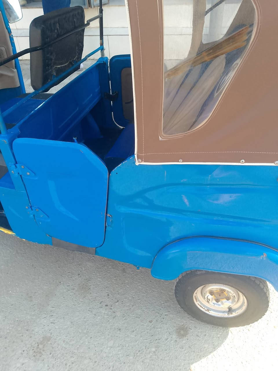 تكتك للبيع رقم وسنويه رقم بصره
موديل 2021 /11/25
مكينه مبدل والفات وبيه ضربه مكاني البصره قضاء القرنه 
رقمي ***********
سعر 6500 وبيه مجال
