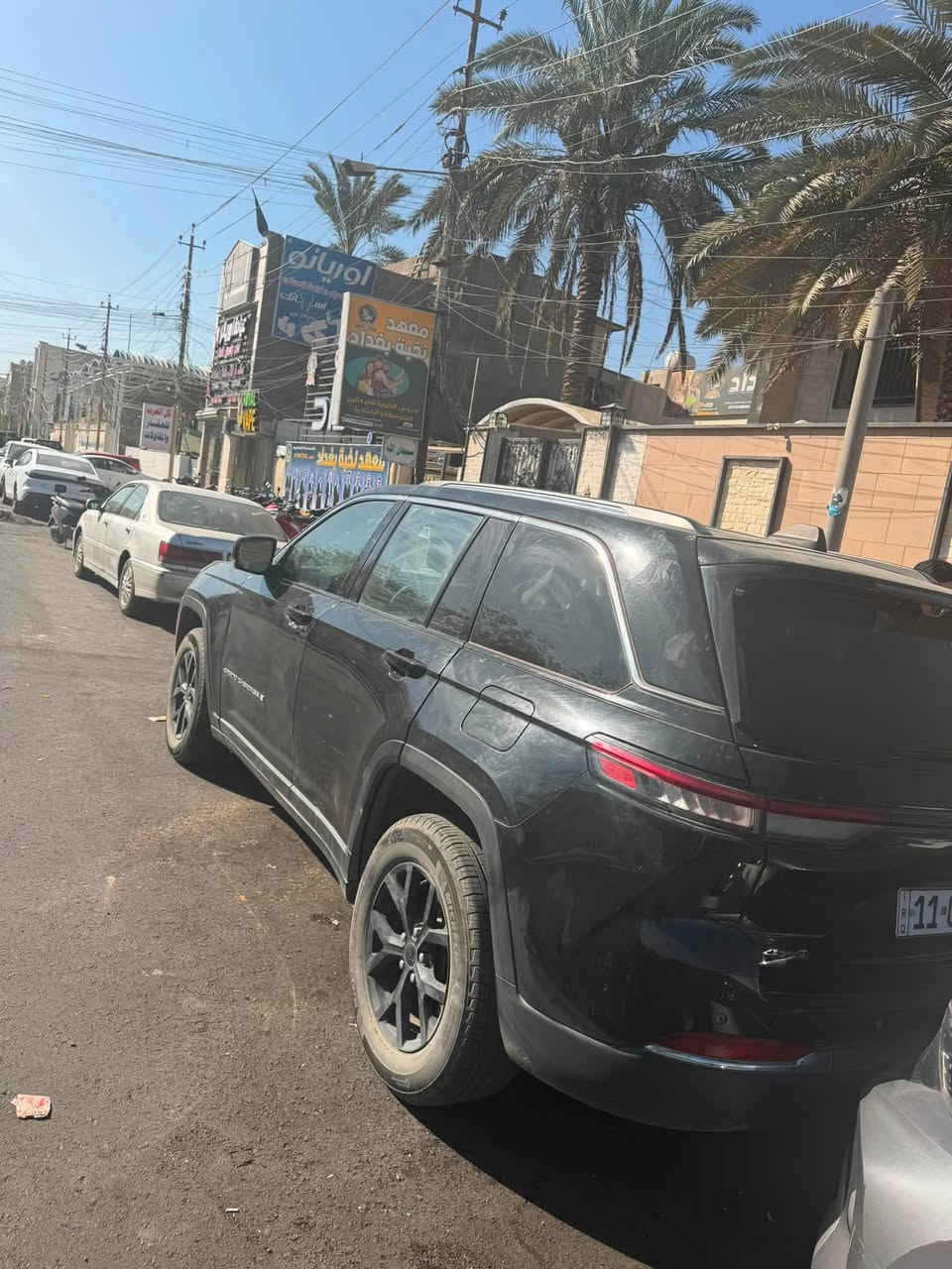 جيب كراند شيروكي 2023 لمتد فول عدا الفتحة 
كشنات تدفئة تبريد 
كامرات 360 
رادارات وحساسات كاملة 
بردات خلفية بلادية
حادث جاملغ وبنيد صبغ باب السايق بارد باب السكن تبديل 
رقم بغداد 
السعر 270


**إذا كنت صاحب هذا الإعلان وتريد حذفه لأي سبب، رجاءا أرسل رسالة إلى الدعم الفني**