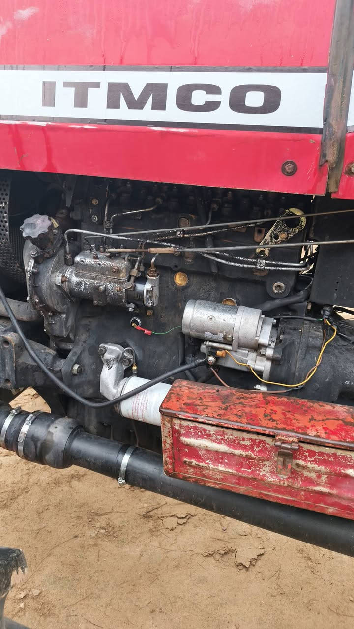 السلام عليكم مكينه فور كسن موديل ١٢محور دبل رقم سليمانية جاهز من كل شيء كهربائية كامله السعر 105وبيه مجال بسيط الموقع بيجي رقم الهاتف ***********
