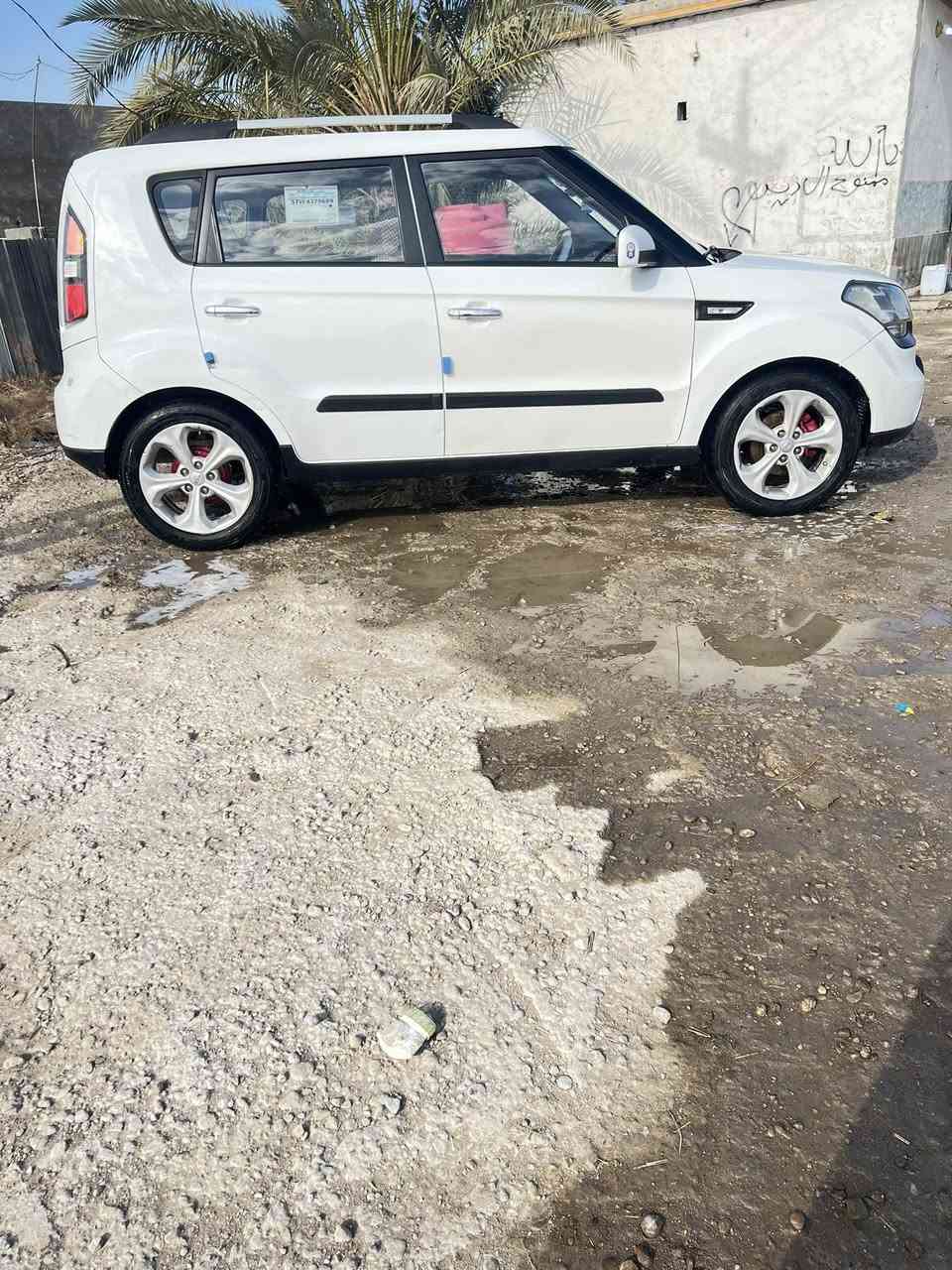 كيا صول موديل ٢٠١١خليجي مكفوله فقط باب صبغ رقم ربيل نكليزي تحويل او وكالة اليعجبك مكينه كير حداديه تخم تاير كله جاهز تبريد  تدفءه السياره ماعايزه شي السعر ١١٠بيه مجال مكاني نجف ‭٠٧٨٦ ٩٢٢ ٤٦٢٧‬
