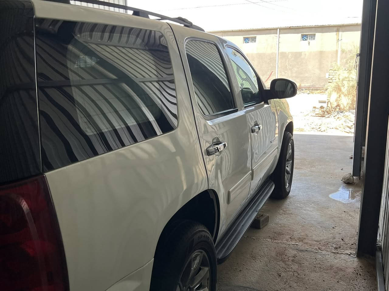 سلام عليكم يوكن بتره موديل 2013محرك 5300 زاد منضومته غاز  مكفوله من لضربه لقويه شرط ربكات كله سليمه ستخدام شخي ***********تصل وبيك خير ودلل
