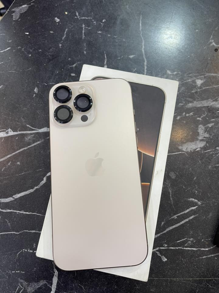 سلام عليكم  آيفون ١٦ برو ماكس. شرق اوسط  ذاكره ٢٥٦ بطاريه. ٩٣  الجهاز وتر افحص وين ميعجبك مكان بغداد. البلديات الجهاز حته كارتونته موجوده والجهاز جديد. ظامه بل. باكيت حته. ما مستخدمه ظامه مشحون شي قليل  ***********
