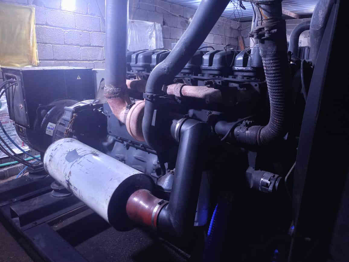 مولده سكانيه بومه 124ستندر راس توليد بلادي 300كيفي السعر 75 المكان واسط ***********
