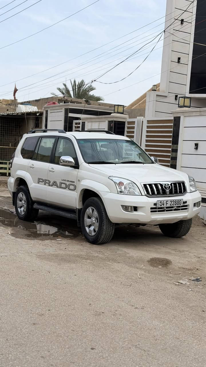 برادو ٢٠٠٤ ٤ سلندر
سنويه بسمي وارقام جديده
مكينه وكير مكفوله 
 السياره مصبوغه صبغ عام درجه اولى
سعر ١١٥ 
اتصال ***********
