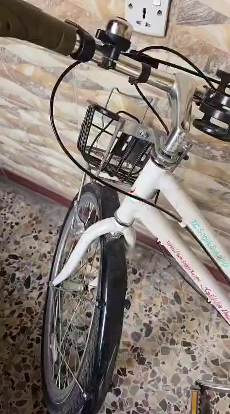 بايسكل قياس ٢٦ نظيف كلش اوروبي
مكاني حي الجهاد قرب جامع النور

