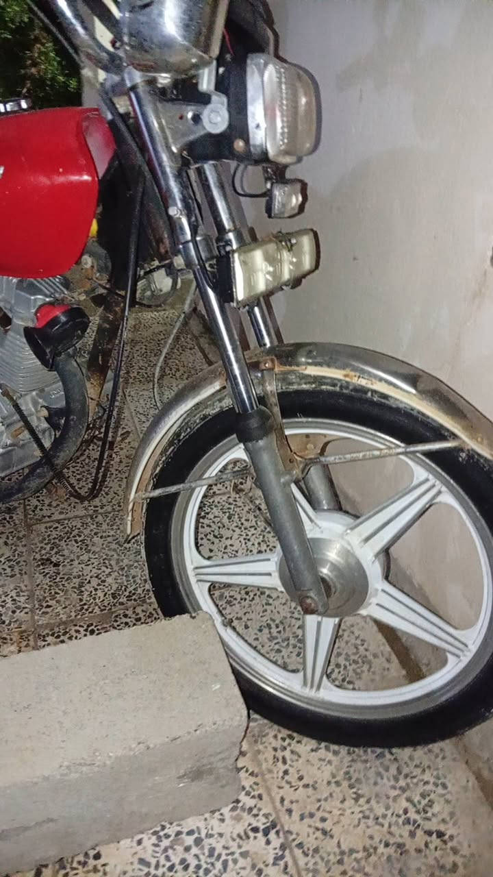 دراجه بارت للبيع المكان تقاطع الجيزاني***********
