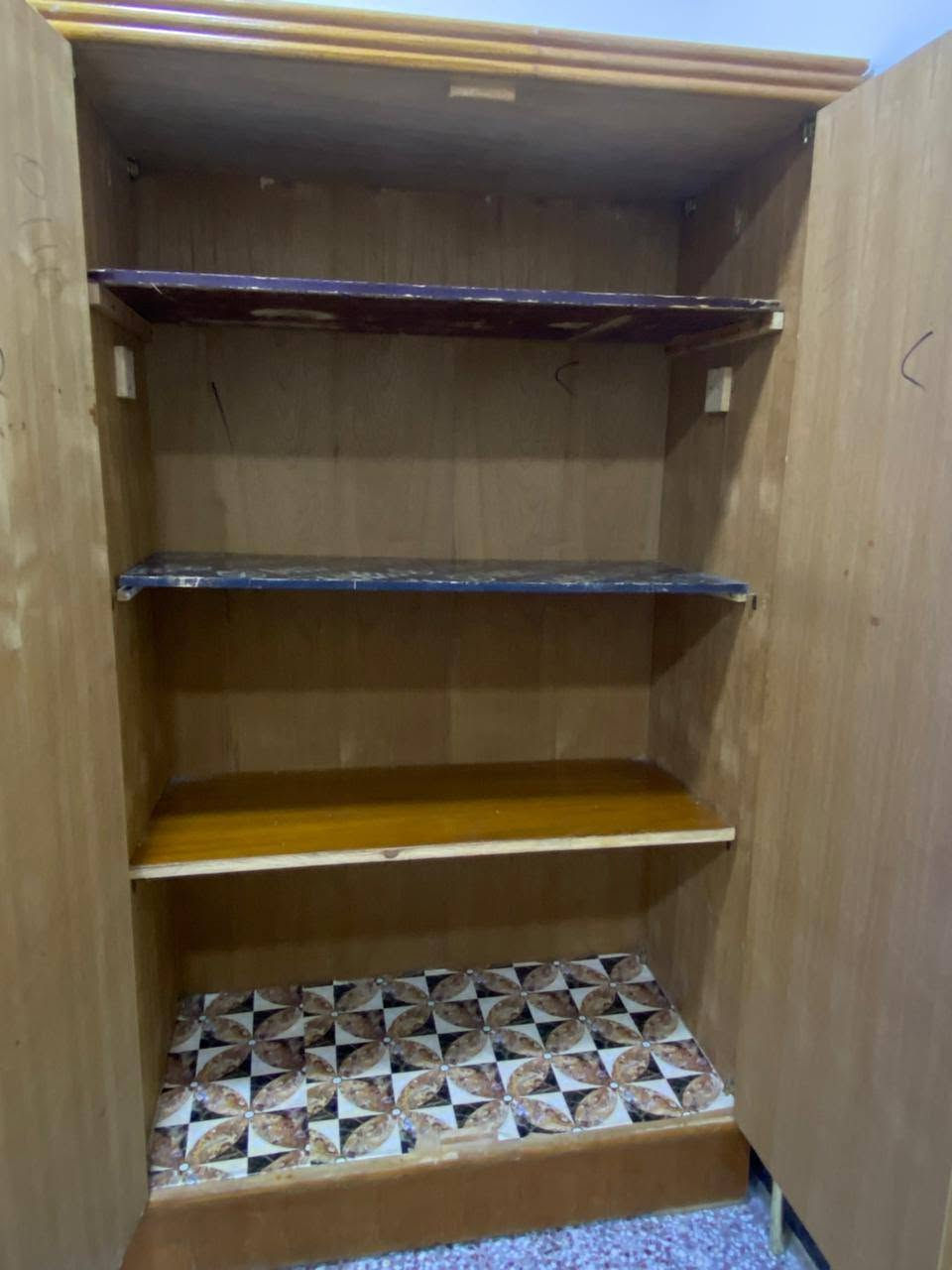 كنتور للبيع نضيف كلش ب٢٥٠ وبي مجال ‏‪***********‬‏
