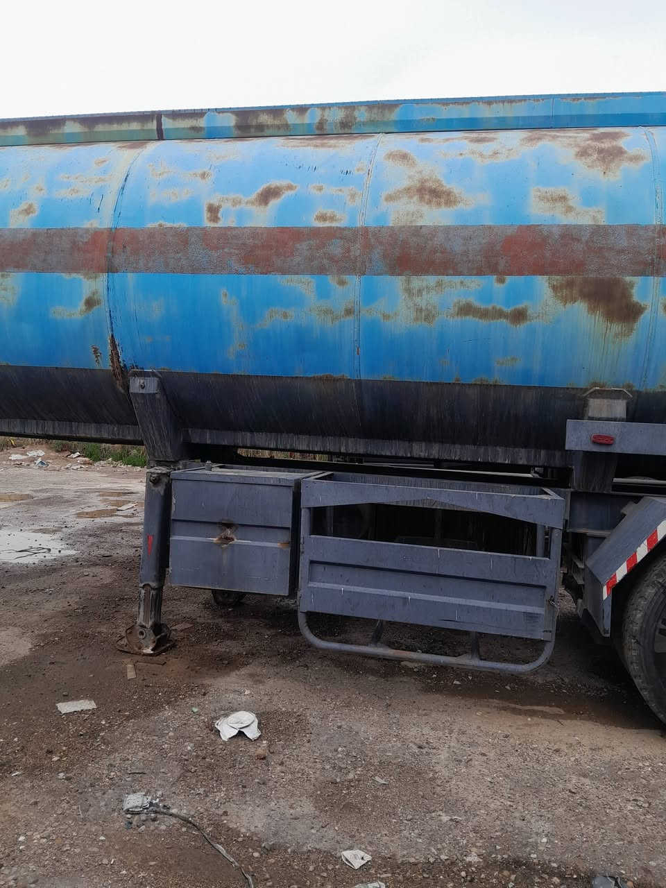 السلام عليكم عربانتين بويلر  وحده جوبلس وحده سبرنك الحموله 41 طن كامله بدون نقص جاهزات كبل للشغل ما مغلفات
السلام عليكم عربانتين بويلر  وحده جوبلس وحده سبرنك الحموله 41 طن كامله بدون نقص جاهزات كبل للشغل ما مغلفاتت
الرقم:***********
السعر
الجوبلس160
السبرنك155وبيها مجال
المكان بغداد التاجي
