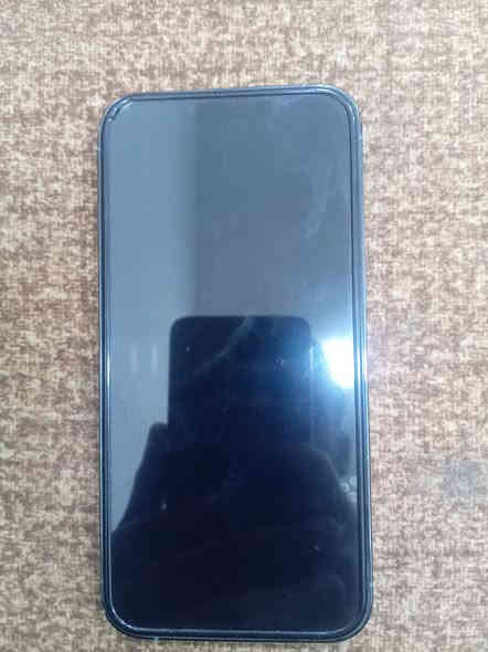 سلام عليكم بيع تلفون ايفون 13 برو مستعمال مكفول مداخل اي تصليح شرط تفحصة يم ليعجبك السعر 475 لاستفسار ***********
