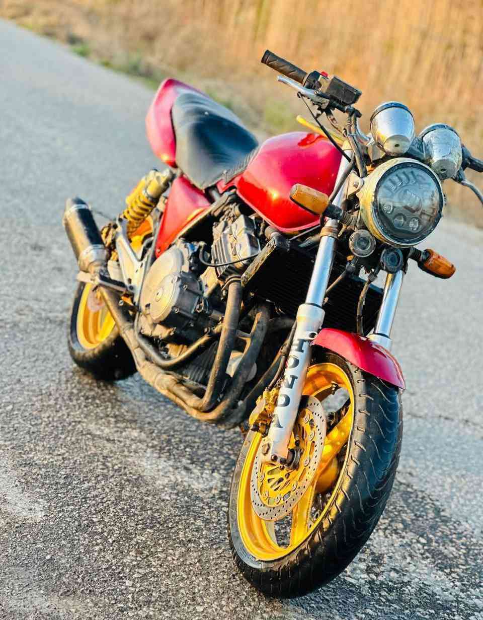 للبيع بطح  سبي فور 400
جيل الاول 16ولف

  وراق أصولي دراجه مكفوله كفاله عامه

 اول وثاني وثالث  بطناش 

 مكينه وكير كفاله دراجه بلاديه كله برغي مابيه نقص نضافته  كدامك صورة كهرباياته كله شغاله لايت بك لايت اشاير  دشبول كله شغال  صالنصه رياضي صوت رعيد  فصله نار

 تايرات جدد التانكي زلال عليهة ادامه كامله بلكات انجيكي ماي زيتي دهن موتل 

معدل ١٨٠ شرط  نكره بكل وقت مكان دراجه بابل 

السعر 1500يعني مليون ونص 

وبيهة مجال ذا شراي 

مكاني بابل 

***********
