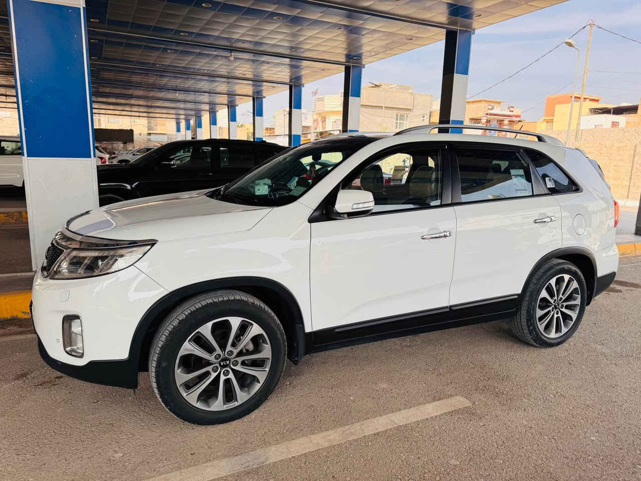 فول مواصفات خليجي 
مكفولة من صبغ ضرر كير محرك ممفتوح 
ممشى 140الف 
استعمال شخصي
***********
مكاني بعقوبة بعقوبة, ديالى
