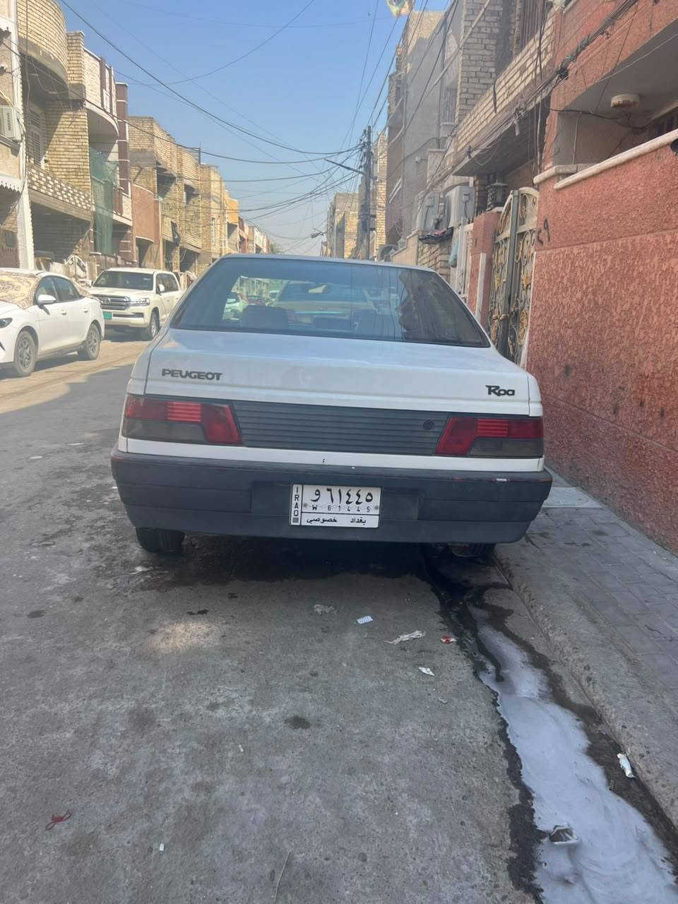 بيجو روا موديل ٢٠١٠ مكفوله من حادث وصبغ  مكينه بلاديه وكير وصدر وتبريد واكسل كل مكفول السعر٣٠ بيهامجال الاتصال ***********عنوان الشعب
