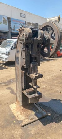 بريس سنتريك خطاف امريكي 40 طن بي قالب يكص راسطه انج 6ملم ، بغداد باب ا...