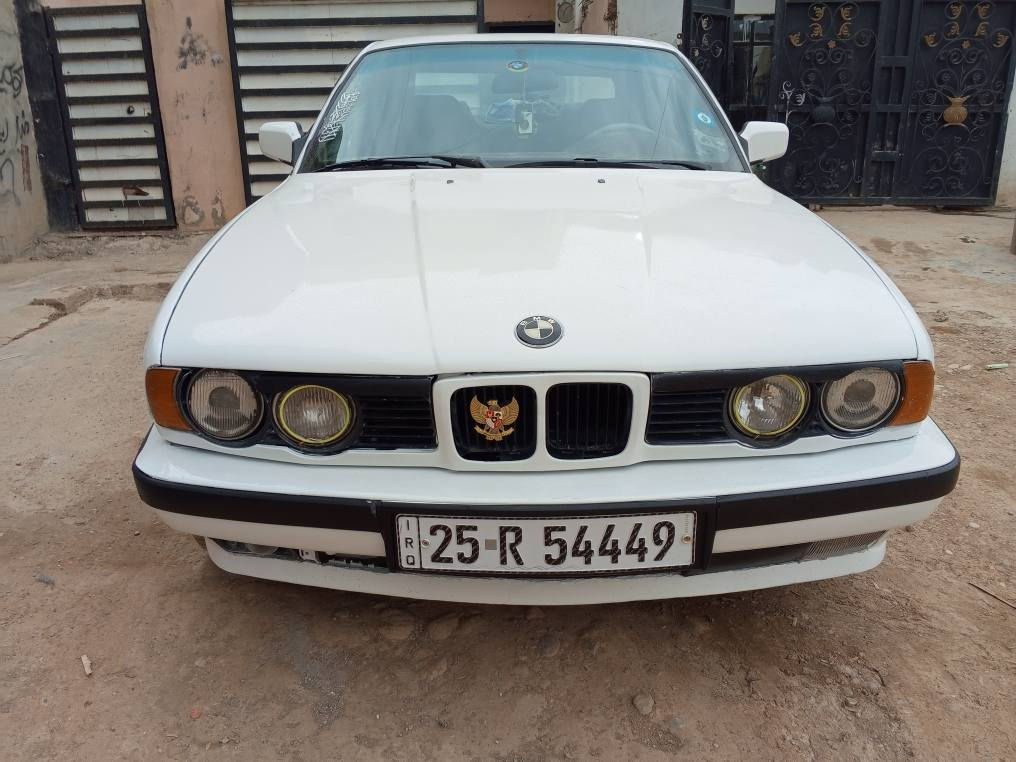 رقم کرکوک سنوی جدید  ٚبسمی .گیر عادی .مودیل89..کلشی بشرط.صبغ عام لجمالیة.مكینة 520کبس بشرط ..سیارة جاهز مابی نقص.هاتف .و .واتساب *********** كركوك, العراق
