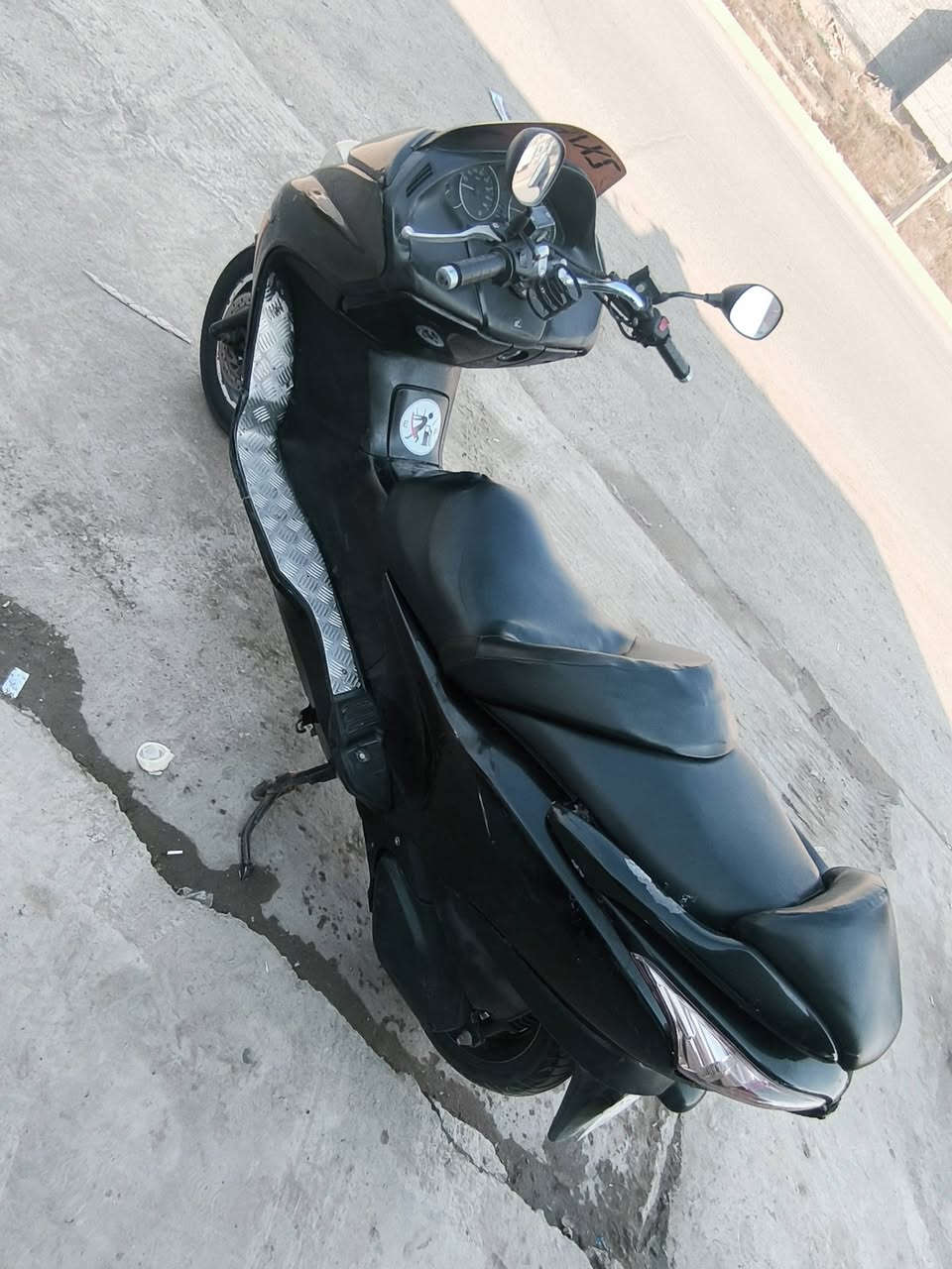 يا الله السلام عليكم فورزة 08 عمية شلعة معدل خير من الله تايرات جدد دهن جديد مي راديتر كفرات نضافة 70/100 الدراجة فقط غسلتهة والدشبول طفة اوراق ( منفيس + ورقة دخول+ مكاتبة) السعر 675 وبيهة مجال عنواني بعقوبة التحرير الحولي ***********
