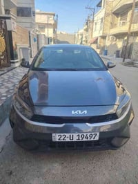 كيا فورتي 2023 اللون فيلي بدون ايرباك بدون دواخل صبغ بنيد  فقط نوع وار...