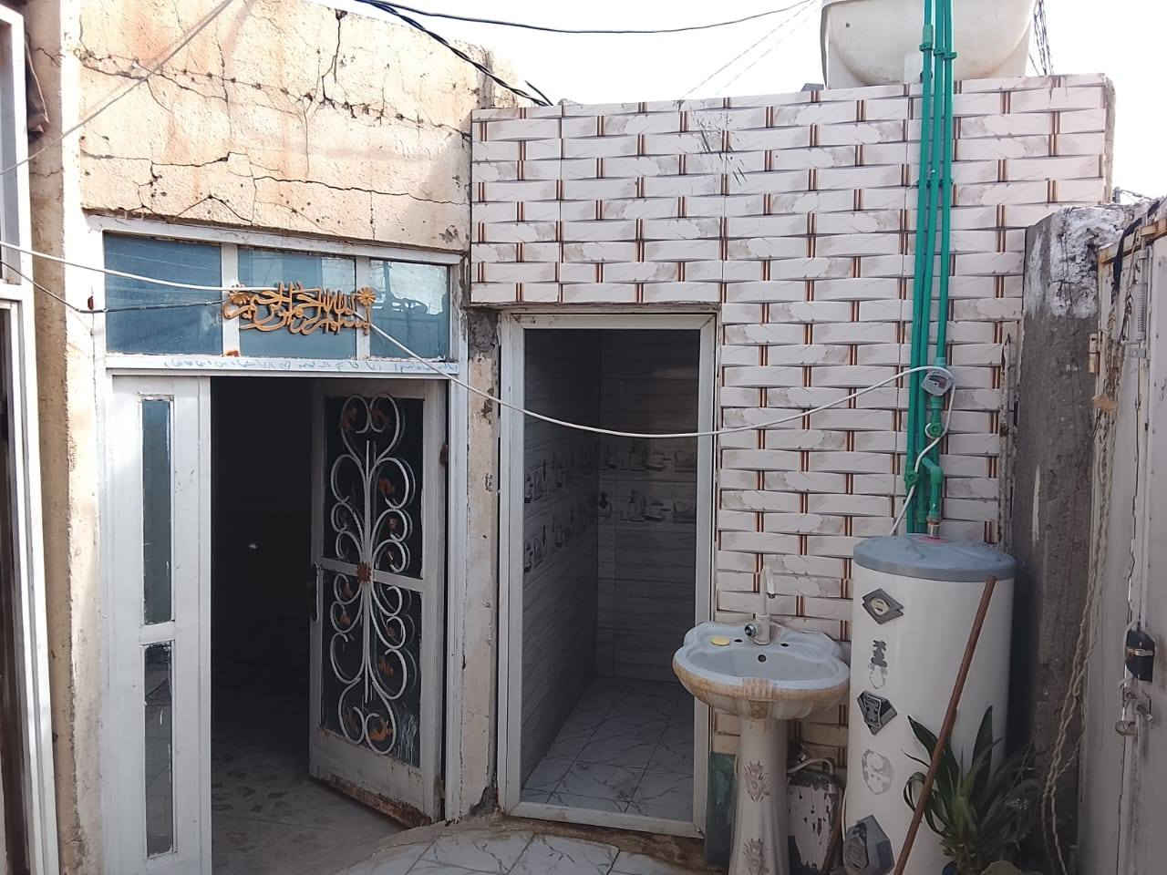 دار للبيع
م 110
استقبال غرفتين وصاله ومطبخ وتخاريج خارجيه وداخليه
السعر 60 مع المجال
الموقع الرضويه السابعه
للاستفسار الاتصال على الرقم ***********
