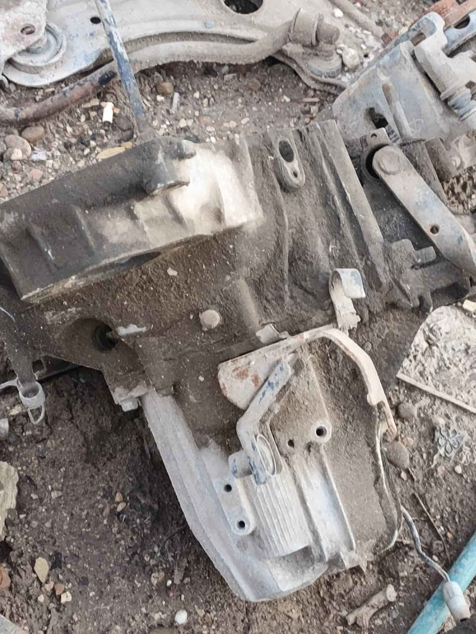 عشر كيرات للبيع
سبع کيرات سايبه أبيعهن عاطلات
وواحد ليڤان عاطل
وواحد كيا سيڤيا شغال+ گير النترا
للتواصل و الاستفسار
***********
الموقع  بغداد
