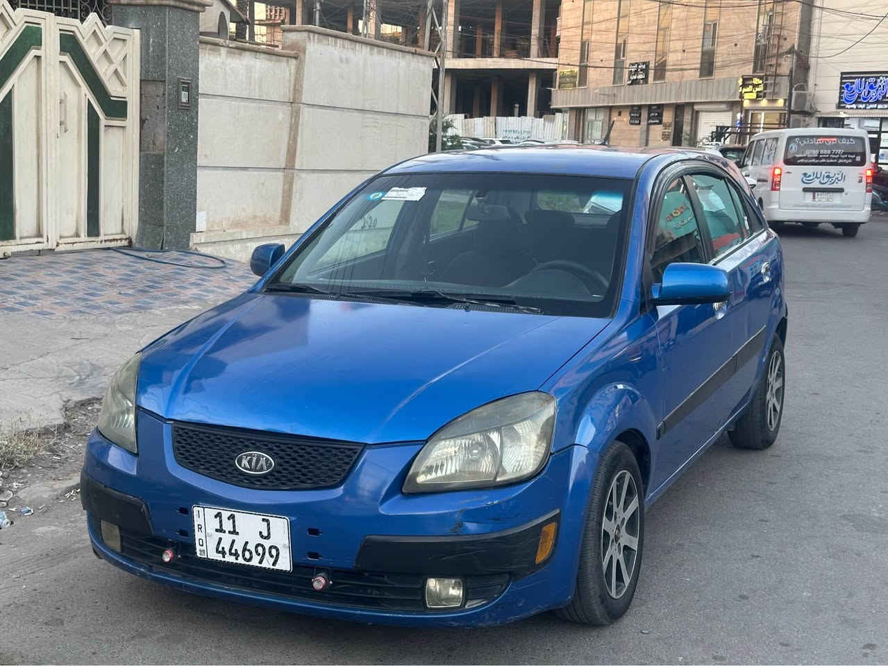مساء الخير احبتي 
كيا ريو 2008مكينه المرغوبه 1600
سياره جاهزه من كلشي صبغ 3قطع بدون دواخل 
تخم تاير جديد صدر امامي خلفي جديد جاهزه رقم بغداد مميز سنويه باسمي تحويل مباشر السعر61ورقه المكان المنصور *********** بغداد, العراق
