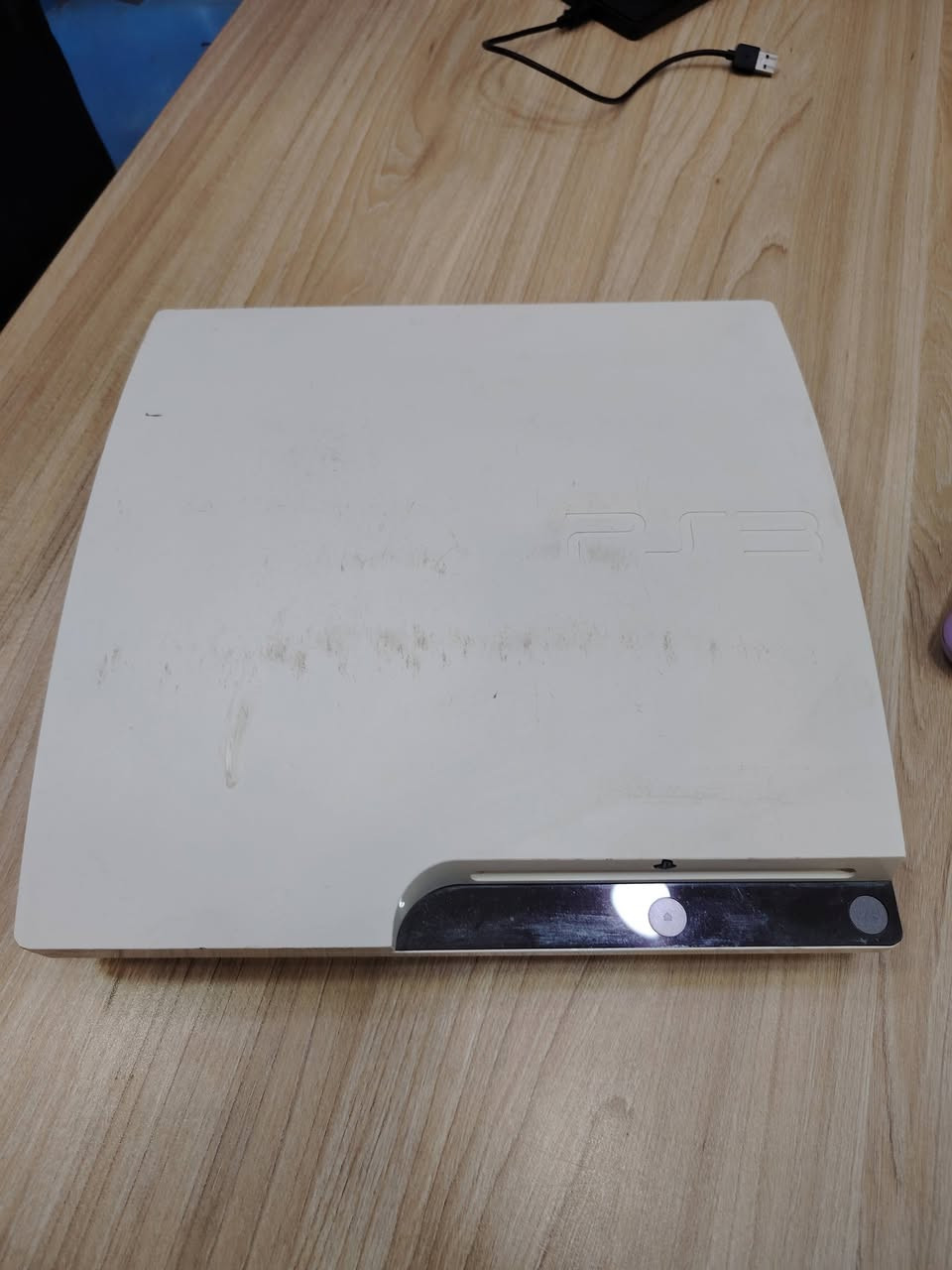 بلي 3
160 الف
جهاز نظيف ماتسمعلة حس 
هارد 500 داخلي بي حوالي 62 لعبة 
نظام هين وجهاز سلس مرتب 
بس بي شوية ذني مثل الشخوط فوگ الكڤر معليهن ما يأثرن جهاز مرتب 
160 الف بالسماوة


**إذا كنت صاحب هذا الإعلان وتريد حذفه لأي سبب، رجاءا أرسل رسالة إلى الدعم الفني**