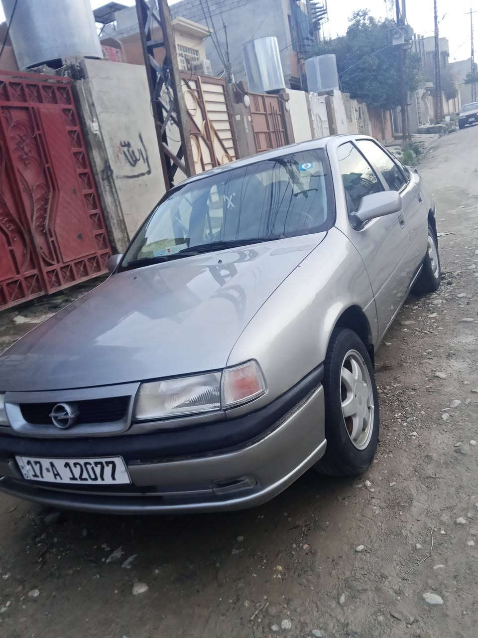 سلام عليكم للبيع اوبل فيكترا موديل 1995 كير محرك شرط كير توماتيك بسمي سنويه لل31 سياره جديده دوائر ودوسات مامصلحات بدون دواخل مسبوقه الجماليه فقط طخم كلو جديد رقم مثنى السعر 42 وبيها مجال بسيط العنوان الموصل جانب الأيمن رقم ***********اسيا ***********
