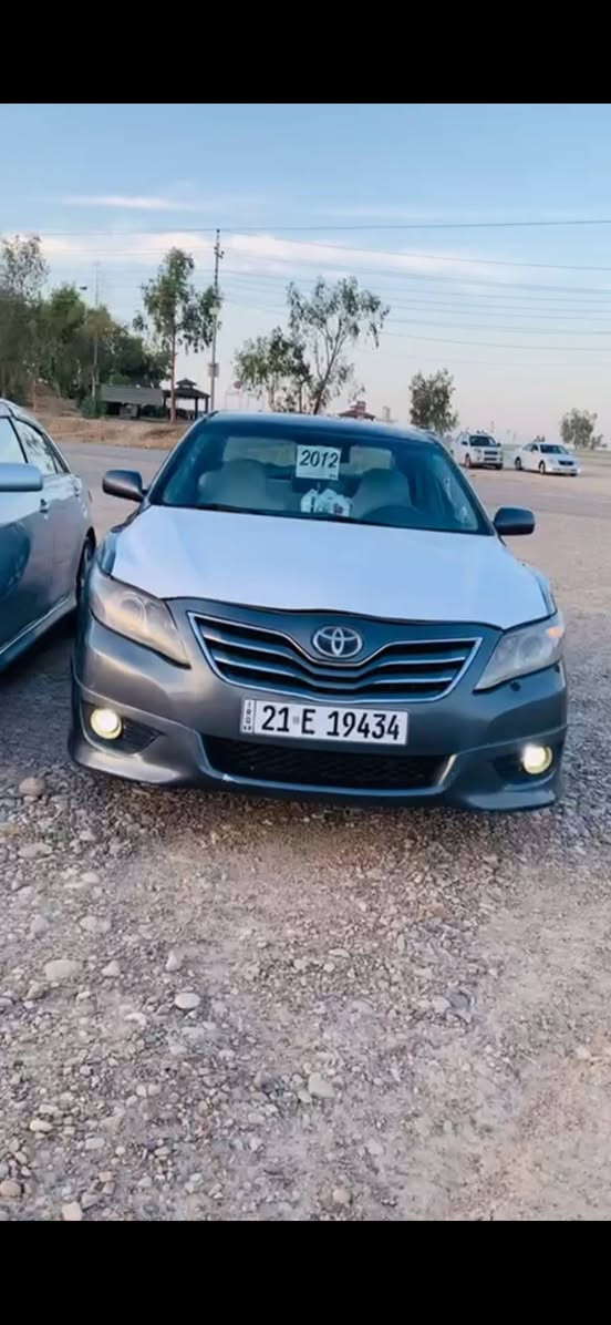 تۆیۆتا کامری نەوتی مۆدێل 2011 Le کراوە بەسپۆرت 
کامل بۆیاخە سەیارەکە سەنەوی ڕەقەمی تا 2030 بەناوی خۆمەوەیە گێڕو مەکینە بێ عەیب نەکراوەتەوە تەقەو ڕەقەی بەشەرت تەبرید بەشەرت 
سعری 77 وەرەقەو معامەلە
شوێن { ڕزگاری کەلار }
***********

كامري 2011لةون نفطي   Leمةصبوغ عام سةنويةورةقم جديد2030
سةيارةبسمي گير محرك تةبريد بشرت سةعر77بيهة مةجال
مكان رزگاري /کةلار
رةقم موبايل/*********** كالار, السليمانية
