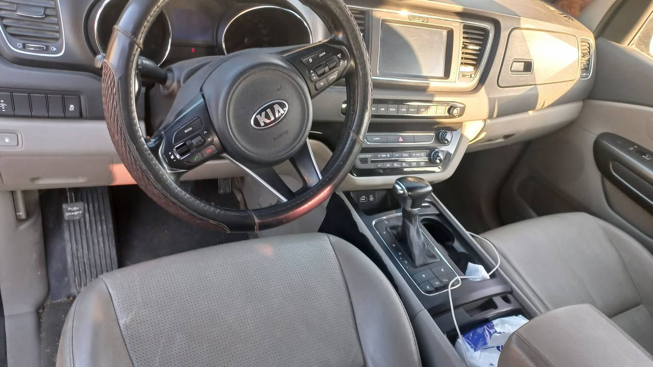 سلام عليكم كي ه سيدونه مديل ١٦ ادوات بيه كصه متومه وجاهزه تتدفى وتبريد عنوان ناصريه سوق الشيوخ اتصال ع رقم *********** السعر 65 وبيه مجال
