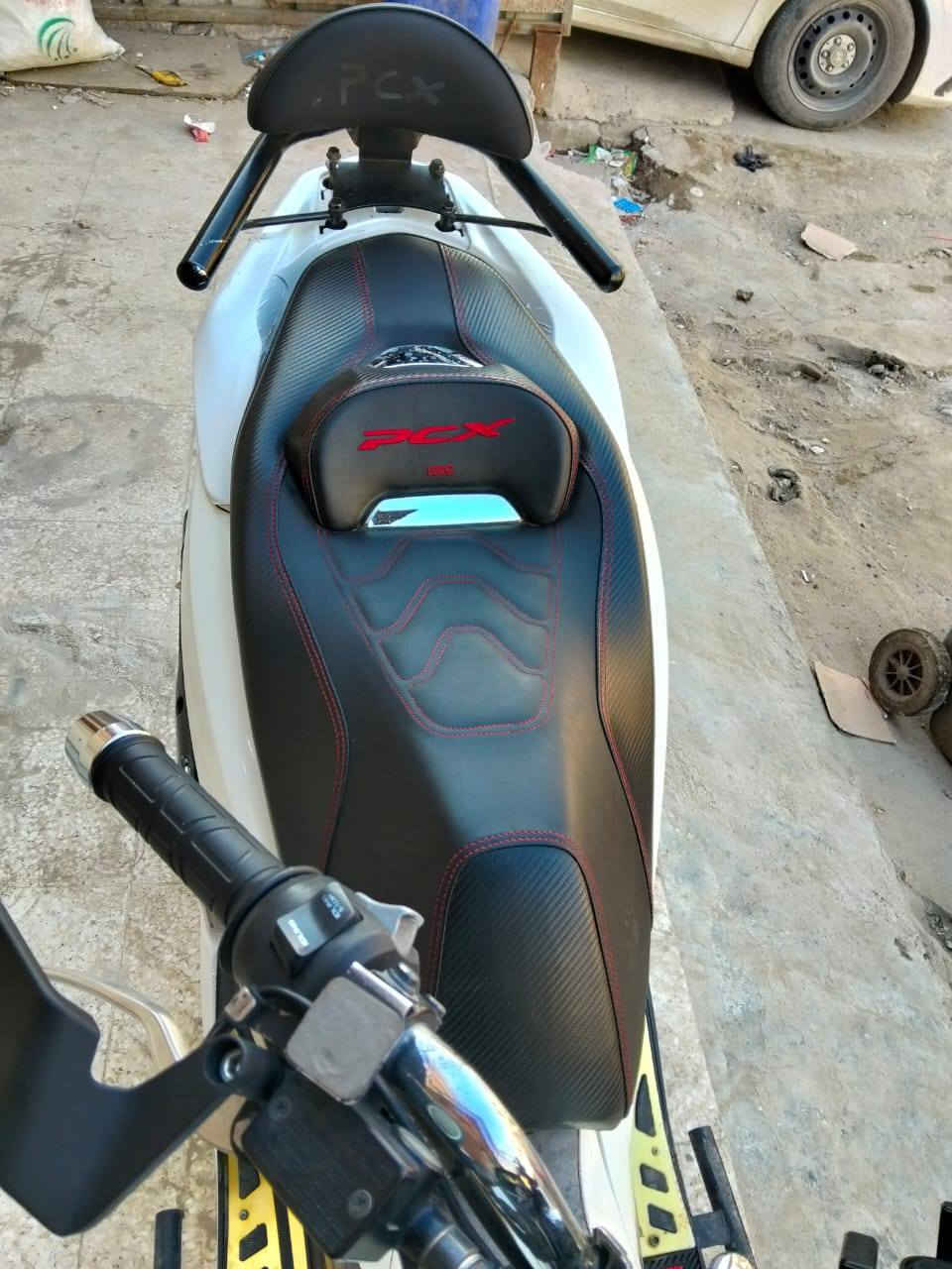 السلام عليكم دراجة pcx جيل ٣ موديل 2020 للبيع الدراجة فول مواصفات تتفأة يدات استان حساس بصمة  دراجة وارد فتنام عليهة تزويد بصيط دراع تجوة خلفية كشن رياضي بيهة السعر 13 ورقة وبي مجال مكان البلديات  ***********
