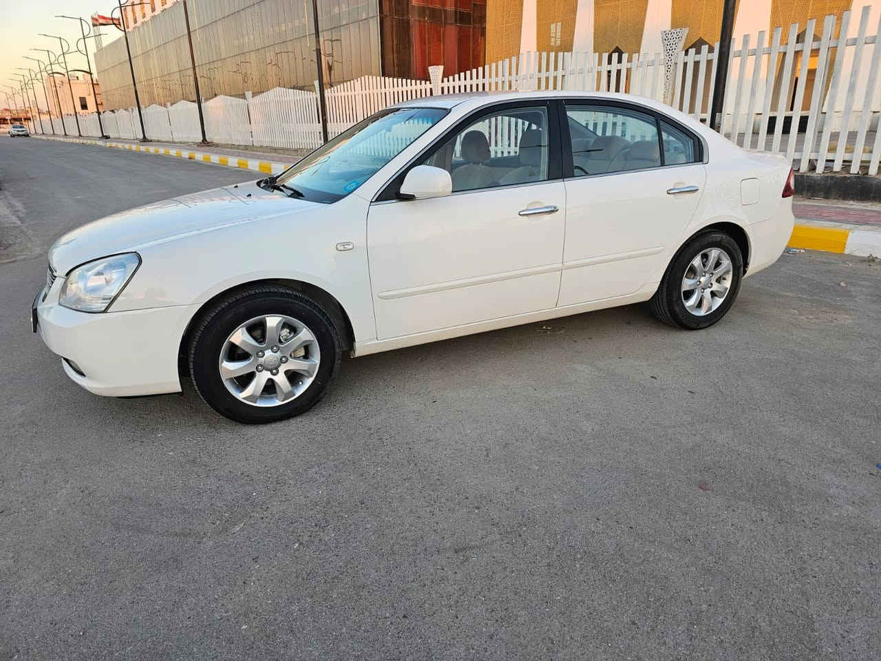 اللهم صلي على محمد وآل محمد🧿
كيا اوبتيما خليجي 2007 
مكفوله كفاله من ضربه وصبغ وبتيدل وفتح وبارد وخياس شرط
واحلا من الصور بهواي شرط 
رقم كركوك مشروع وطني تحويل وين ماتريد شرط سنويه 2030 
محرك 2000 دوش مامفتوح 
تحكم ستيرن  حافضه نضارات بلاجكتورات يدات نيكل خمس تجاوي دواخل بيجي جاهزه السياره كير ومحرك وحداديه وتبريد كفاله كهربائيات كلها شغاله محرك وكير ما مفتوحات كل نقص ما بيها السياره طخم تاير جديد تبريد ثلج 
مكاني ذي قار مركز
السعر 120 وبيها مجال 
الاتصال ‭0782 915 9913‬
