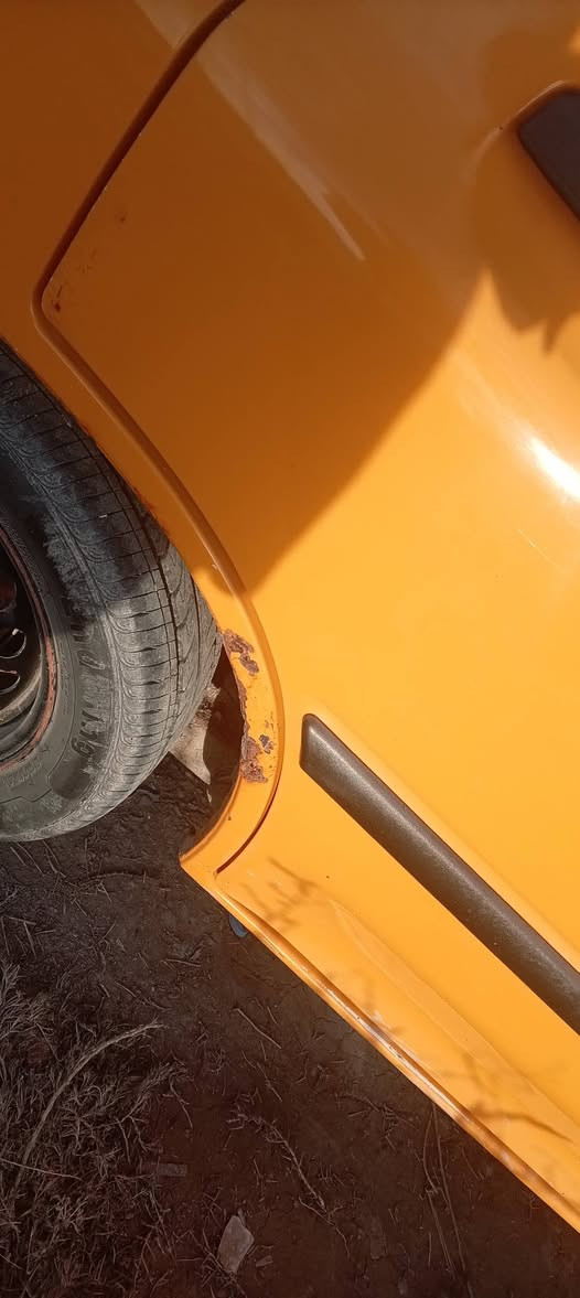 السلام عليكم سايبه 2018 مكفوله من كير
ومحرك  واحداديه سياره خير من الله بس بيه خياسات قليل مكان السياره الديوانيه الحمزه الشرقي رقم الاتصال *********** بي واتساب سعر سياره 53 وبيه مجال
